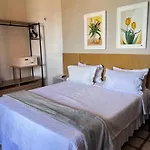 951B Golden Beachfront 27M Air Tv